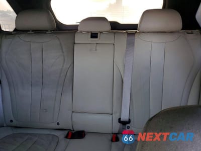 Zdjęcie 10 z 12 samochodu: 2017 BMW X5 SDRIVE35I VIN:5UXKR2C39H0W43862 - miniatura