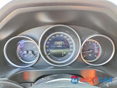 Zdjęcie 9 z 12 samochodu: 2016 MERCEDES-BENZ E 400 4MATIC VIN:WDDHF6HB5GB299208 - miniatura