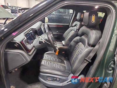 Zdjęcie 7 z 11 samochodu: 2022 RIVIAN R1T LAUNCH EDITION VIN:7FCTGAALXNN002608 - miniatura