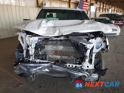 Piąte zdjęcie samochodu w środku: 2023 CHEVROLET SILVERADO K1500 LTZ VIN:1GCUDGE82PZ236474 - miniatura