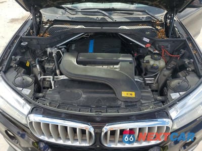 Zdjęcie 11 z 12 samochodu: 2016 BMW X5 XDR40E VIN:5UXKT0C55G0F75391 - miniatura