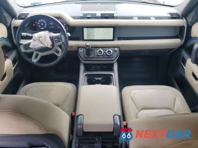 Zdjęcie 8 z 12 samochodu: 2020 LAND ROVER DEFENDER 110 S VIN:SALEJ7EXXL2021067 - miniatura