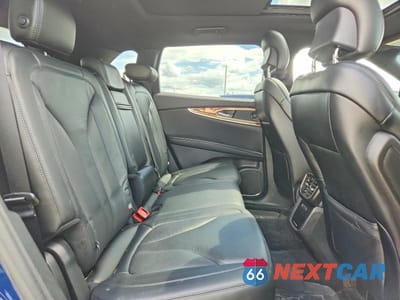 Zdjęcie 11 z 13 samochodu: 2019 LINCOLN NAUTILUS RESERVE VIN:2LMPJ8LP9KBL62199 - miniatura