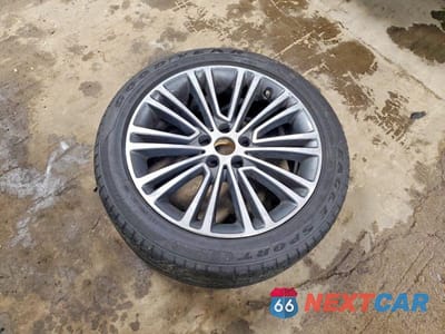 Zdjęcie 12 z 12 samochodu: 2019 BMW 540 XI VIN:WBAJE7C50KWW12427 - miniatura