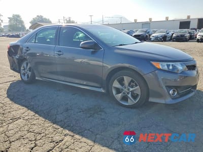 Czwarte zdjęcie samochodu z boku: 2012 TOYOTA CAMRY SE V6 VIN:4T1BK1FK3CU018230 - miniatura