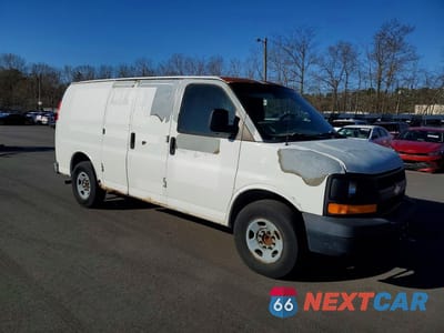 Czwarte zdjęcie samochodu z boku: 2008 CHEV EXPRESS G2500 VIN:1GCGG25C181213912 - miniatura