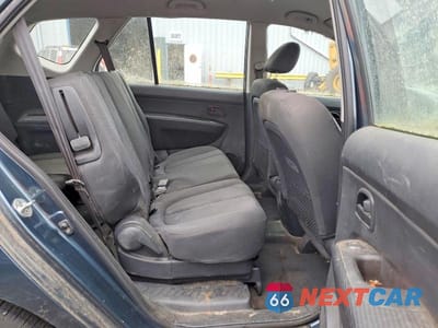 Zdjęcie 10 z 12 samochodu: 2009 KIA RONDO BASE VIN:KNAFG529697285559 - miniatura
