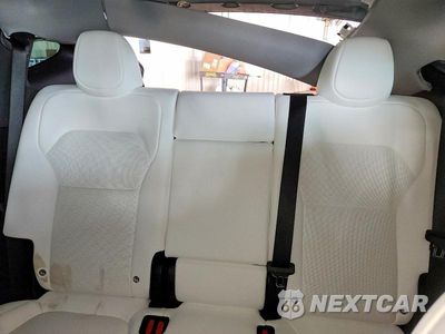 Zdjęcie 19 z 26 samochodu: 2026 TESLA MODEL Y VIN:7SAYGDEE5TF563550 - miniatura