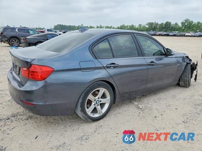 Trzecie zdjęcie samochodu z tyłu: 2014 BMW 328 VIN:WBA3D3C5XEK154878 - miniatura