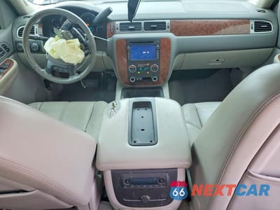Zdjęcie 8 z 12 samochodu: 2007 CHEVROLET SILVERADO K1500 CREW CAB VIN:2GCEK13Y571597183 - miniatura
