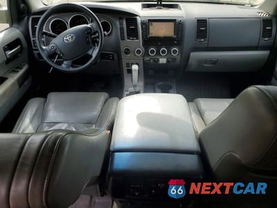 Zdjęcie 8 z 13 samochodu: 2010 TOYOTA SEQUOIA LIMITED VIN:5TDJY5G18AS037420 - miniatura