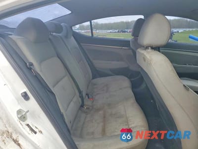 Zdjęcie 10 z 12 samochodu: 2017 HYUNDAI ELANTRA SE VIN:5NPD84LF0HH053099 - miniatura
