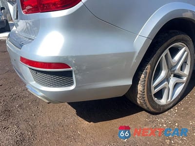 Zdjęcie 13 z 13 samochodu: 2013 MERCEDES-BENZ GL 550 4MATIC VIN:4JGDF7DE8DA124091 - miniatura