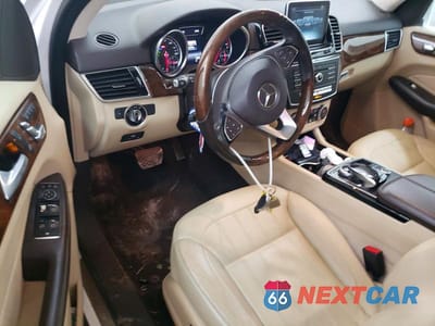 Zdjęcie 8 z 13 samochodu: 2016 MERCEDES-BENZ GLE 350 VIN:4JGDA5JB1GA696539 - miniatura