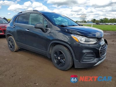 Czwarte zdjęcie samochodu z boku: 2020 CHEVROLET TRAX 1LT VIN:KL7CJLSB4LB004973 - miniatura