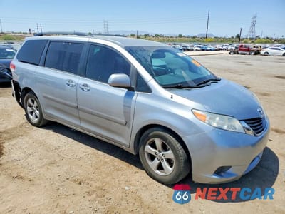 Czwarte zdjęcie samochodu z boku: 2011 TOYOTA SIENNA LE VIN:5TDKK3DC6BS164961 - miniatura