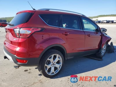 Trzecie zdjęcie samochodu z tyłu: 2018 FORD ESCAPE TITANIUM VIN:1FMCU9J99JUC70031 - miniatura