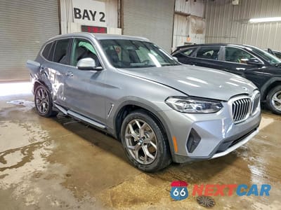 Czwarte zdjęcie samochodu z boku: 2023 BMW X3 XDRIVE30I VIN:5UX53DP02P9S10890 - miniatura