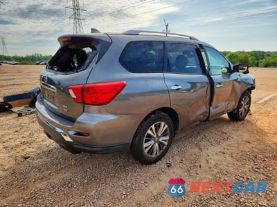 Trzecie zdjęcie samochodu z tyłu: 2020 NISSAN PATHFINDER SV VIN:5N1DR2BM6LC611040 - miniatura