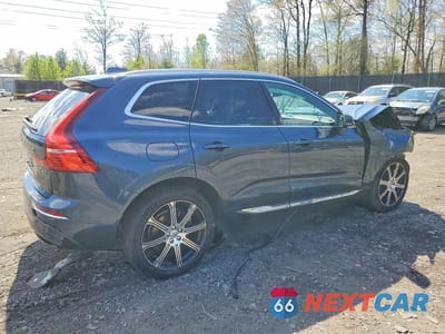 Trzecie zdjęcie samochodu z tyłu: 2020 VOLVO XC60 T6 INSCRIPTION VIN:YV4A22RL3L1535228 - miniatura