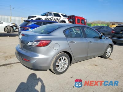 Trzecie zdjęcie samochodu z tyłu: 2012 MAZDA 3 I VIN:JM1BL1V72C1599980 - miniatura