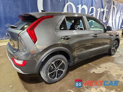 Trzecie zdjęcie samochodu z tyłu: 2026 KIA NIRO LX VIN:KNDCP3LE6T5317256 - miniatura