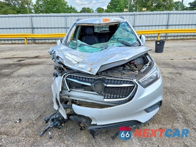 Piąte zdjęcie samochodu w środku: 2017 BUICK ENCORE PREFERRED VIN:KL4CJASB1HB058384 - miniatura