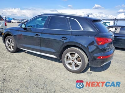 Drugie zdjęcie samochodu z przodu: 2020 AUDI Q5 PREMIUM VIN:WA1ANAFY1L2002366 - miniatura