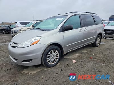 2010 TOYOTA SIENNA LE 5TDJK4CC3AS032290 - główne zdjęcie licytacji z USA - miniatura