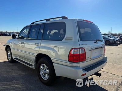 Trzecie zdjęcie samochodu z tyłu: 1998 LEXUS LX 470 VIN:JT6HT00W9W0023792 - miniatura