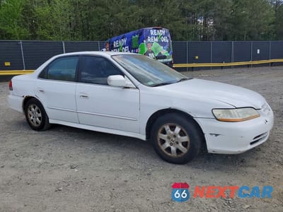 Czwarte zdjęcie samochodu z boku: 2001 HONDA ACCORD EX VIN:1HGCG56601A054476 - miniatura