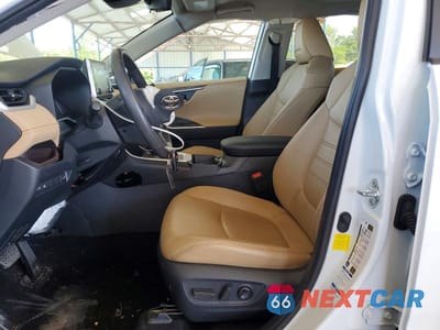 Zdjęcie 7 z 12 samochodu: 2020 TOYOTA RAV4 LIMITED VIN:2T3DWRFV1LW063146 - miniatura