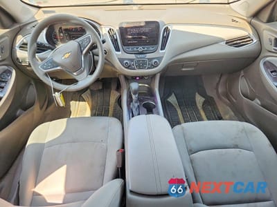 Zdjęcie 8 z 12 samochodu: 2021 CHEVROLET MALIBU LT VIN:1G1ZD5ST0MF027985 - miniatura