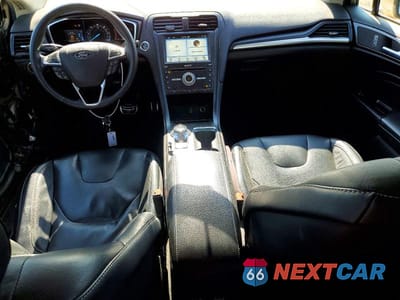 Zdjęcie 8 z 12 samochodu: 2018 FORD FUSION TITANIUM VIN:3FA6P0RU1JR124426 - miniatura