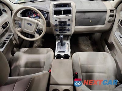 Zdjęcie 8 z 12 samochodu: 2011 FORD ESCAPE XLT VIN:1FMCU0D78BKA18936 - miniatura