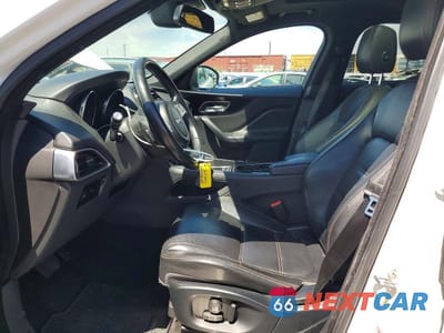 Zdjęcie 7 z 13 samochodu: 2017 JAGUAR E-PACE P250 AWD VIN:SADCK2BVXHA088769 - miniatura