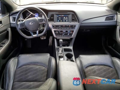 Zdjęcie 8 z 12 samochodu: 2017 HYUNDAI SONATA SPORT 2.0T VIN:5NPE34AB3HH585188 - miniatura
