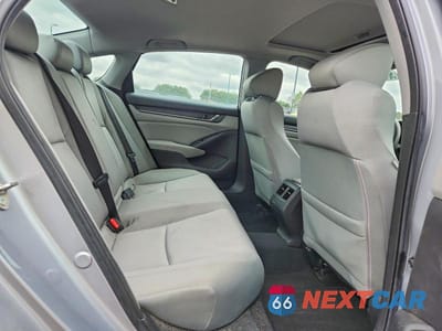 Zdjęcie 10 z 12 samochodu: 2018 HONDA ACCORD EX VIN:1HGCV1F44JA263930 - miniatura