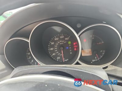 Zdjęcie 9 z 12 samochodu: 2004 MAZDA 3 I VIN:JM1BK12F441126825 - miniatura