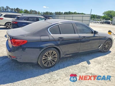 Trzecie zdjęcie samochodu z tyłu: 2019 BMW 530 I VIN:WBAJA5C50KWW38641 - miniatura