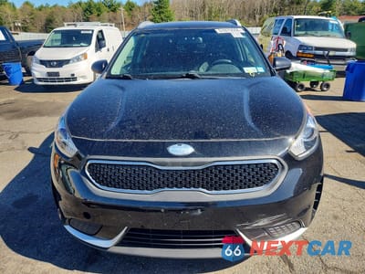 Piąte zdjęcie samochodu w środku: 2017 KIA NIRO LX VIN:KNDCB3LC7H5064744 - miniatura