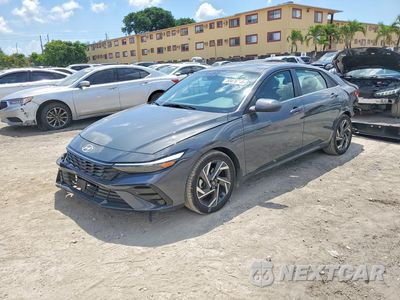 2025 HYUNDAI ELANTRA SEL KMHLS4DG4SU945711 - główne zdjęcie licytacji z USA - miniatura