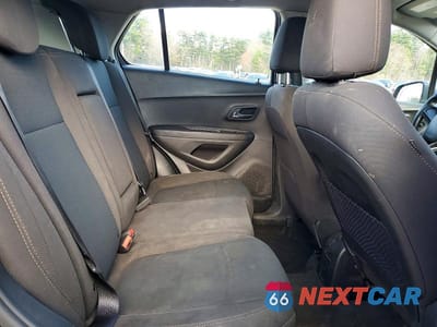Zdjęcie 11 z 12 samochodu: 2018 CHEVROLET TRAX LS VIN:3GNCJNSB2JL321426 - miniatura