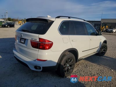 Trzecie zdjęcie samochodu z tyłu: 2013 BMW X5 XDRIVE35I VIN:5UXZV4C52D0B13043 - miniatura
