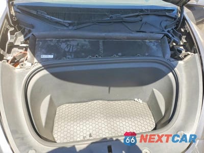 Zdjęcie 12 z 13 samochodu: 2021 TESLA MODEL Y VIN:5YJYGAEE3MF234276 - miniatura