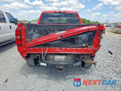 Zdjęcie 6 z 12 samochodu: 2015 CHEVROLET SILVERADO K1500 LT VIN:3GCUKREC6FG102040 - miniatura