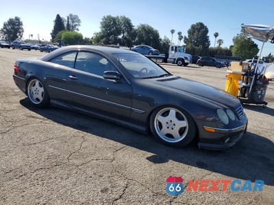 Czwarte zdjęcie samochodu z boku: 2002 MERCEDES-BENZ CL 600 VIN:WDBPJ78J32A021731 - miniatura