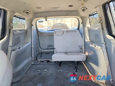 Zdjęcie 10 z 13 samochodu: 2016 KIA SEDONA LX VIN:KNDMB5C17G6089506 - miniatura