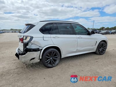 Trzecie zdjęcie samochodu z tyłu: 2018 BMW X5 XDRIVE50I VIN:5UXKR6C53JL080269 - miniatura