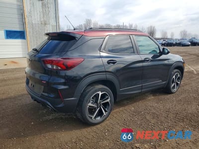 Trzecie zdjęcie samochodu z tyłu: 2022 CHEVROLET TRAILBLAZER RS VIN:KL79MUSLXNB013633 - miniatura